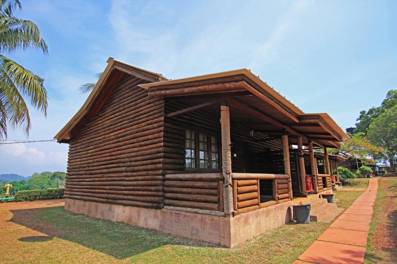 Eagle Ranch Resort Port Dickson Ngoại thất bức ảnh