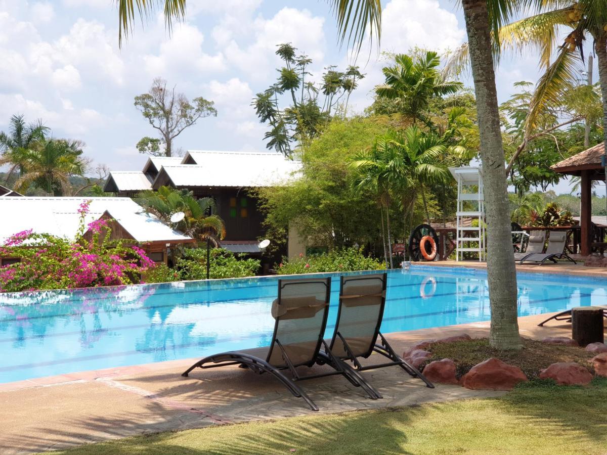 Eagle Ranch Resort Port Dickson Ngoại thất bức ảnh