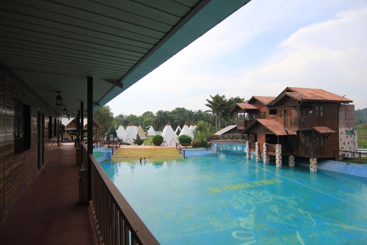 Eagle Ranch Resort Port Dickson Ngoại thất bức ảnh