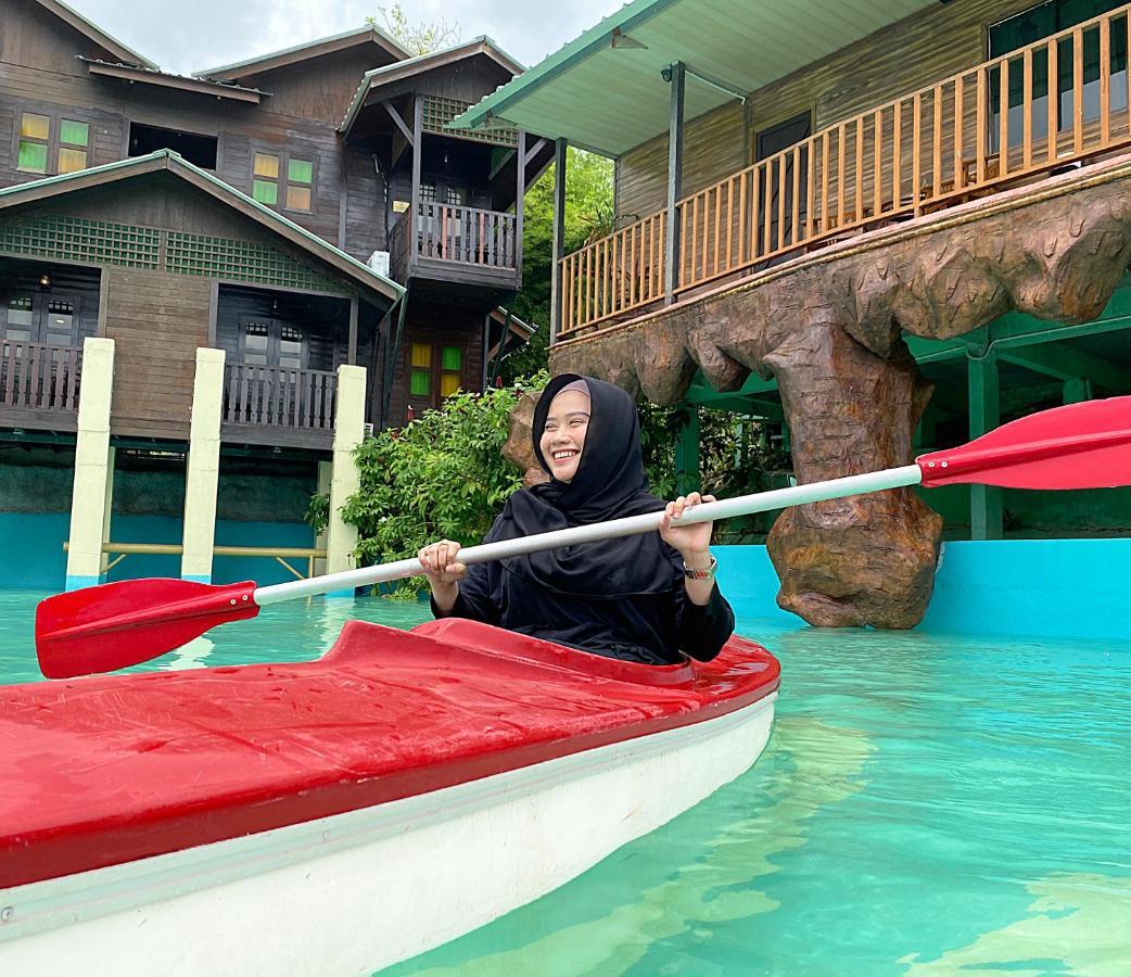 Eagle Ranch Resort Port Dickson Ngoại thất bức ảnh